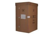 Räkit - Rack - APC NetShelter SX -kaappi sivuilla - AR3300SP