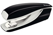 Lävistäjät & Nitojat - Leitz metallinitoja 5522 40 arkkia Musta - 55220095