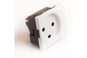 Sähkökytkimet - Legrand 2p+e pistorasia tanskalainen standardi - 77508