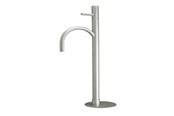 Liitostarvikkeet putkille - Frostline DUO classic water tap standing - F004