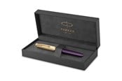Kirjoitus- ja piirustustarvikkeet - Parker 51 Fountain Pen | Deluxe Plum Barrel with Gold Trim | Fine 18k Gold Nib with Black Ink Cartridge | Gift Box - 2123516