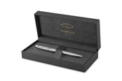 Kirjoitus- ja piirustustarvikkeet - Parker Sonnet Ballpoint Pen | Stainless Steel with Palladium Trim | Medium Point Black Ink | Gift Box - 1931512