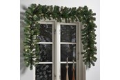Sisustus - NORDIC WINTER Artificial spruce garland 270 cm with Valot - 780-012