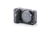 Muut  - Tilta L-Bracket Mounting Plate for Sony ZV-E10 - Black - TA-T56-LMP-B
