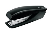 Kirjoituspöytätarvikkeet - Leitz Recycle mini nitoja, musta - 56170095