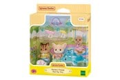 Nuket, pehmolelut ja oheistarvikkeet - Sylvanian Families Kolmoset altaalla - 5749