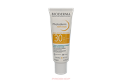 Kasvojen hoito - Bioderma Photoderm Akn Mat Fluide SPF30 - 3701129803691
