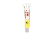 Vartalonhoito - Garnier SkinActive Vitamin C Sheer Glow UV Fluid for Dull Skin - 40 ml - 3600542596077