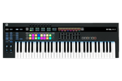 Musiikki-instumentit & DJ-laitteet - Novation 61SLMK3 - 61-key MIDI and CV-equipped keyboard controller with 8-track sequencer - 540076