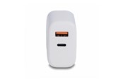 Puhelin - Adapterit & Laturit - Lindy power adapter - 4 pin USB Type A / 24 pin USB-C - 30 Watt - 73424