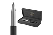 Kirjoitus- ja piirustustarvikkeet - Parker Sonnet Legacy of Flight Collection C.T. Rollerball F 18 k Gold nib Black ink - 2227801
