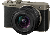 Kamerat - Panasonic Lumix S9 Titanium/Black 18-40mm F/4.5-6.3 - DC-S9NE-NB