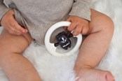 Vauva- ja taaperolelut - Akuku Baby rattle black/white BEAR - A0467