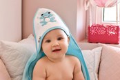 Vauvatarvikkeet - Akuku Baby hooded towel 100 x 100 cm FROG - A1256