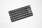 Näppäimistöt - Ducky Aura Black Nordic Layout Keycaps (109+6 keys) - DKSA115-FIADABO1
