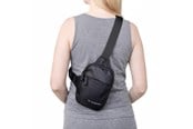 Urheilu & Fitness - Wozinsky WMS-W1 unisex mini-olkalaukku, vedenpitävä, kaksiosastoinen puhelimelle - Black - 5907769385032