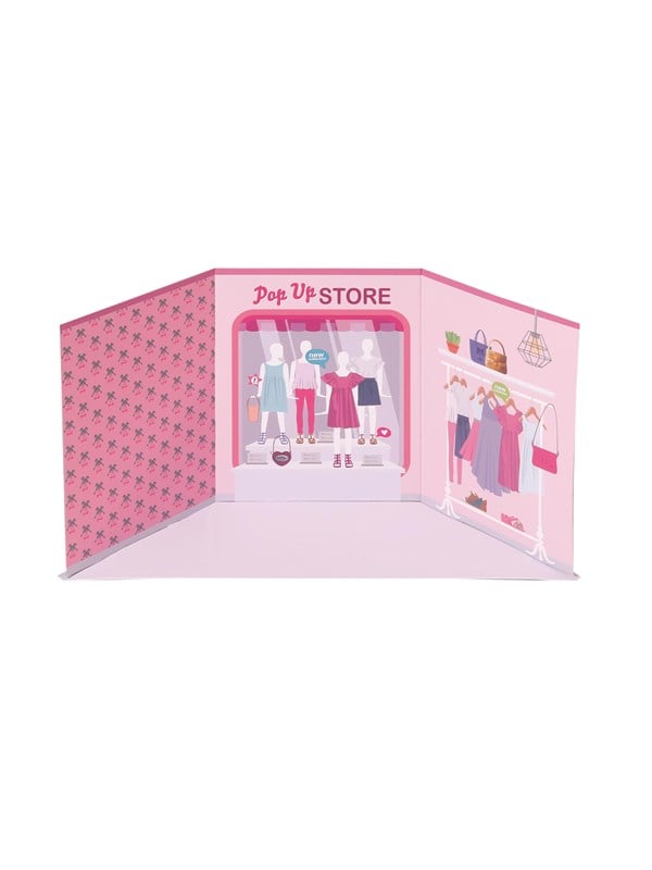 Baby Born Boutique Pop up -myymälä