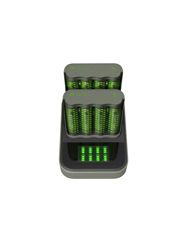 GP ReCyko 2x Speed-laturi M451 (USB) latausasemalla.