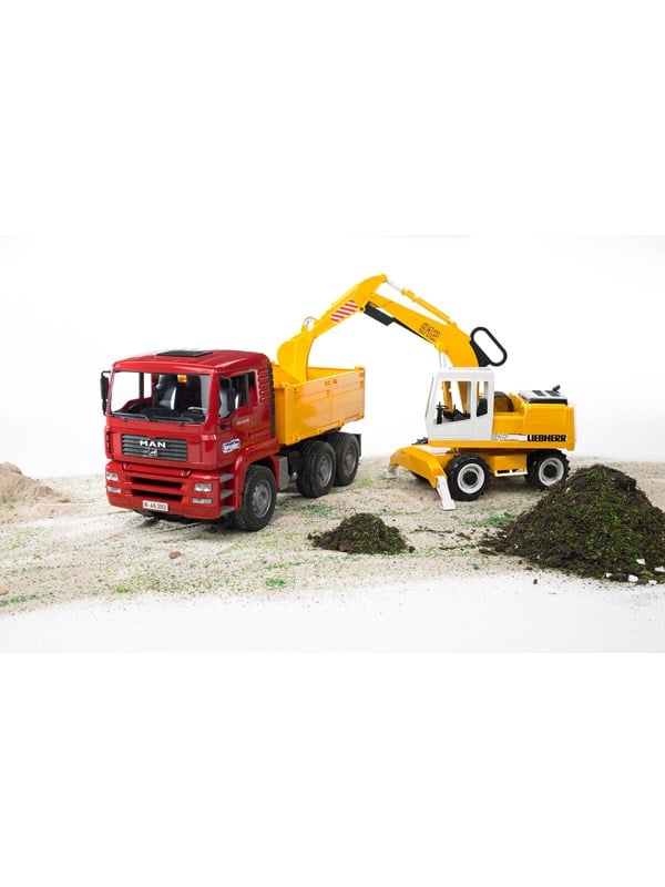 Bruder MAN TGA -rakennuskuorma-auto ja Liebherr-kaivinkone