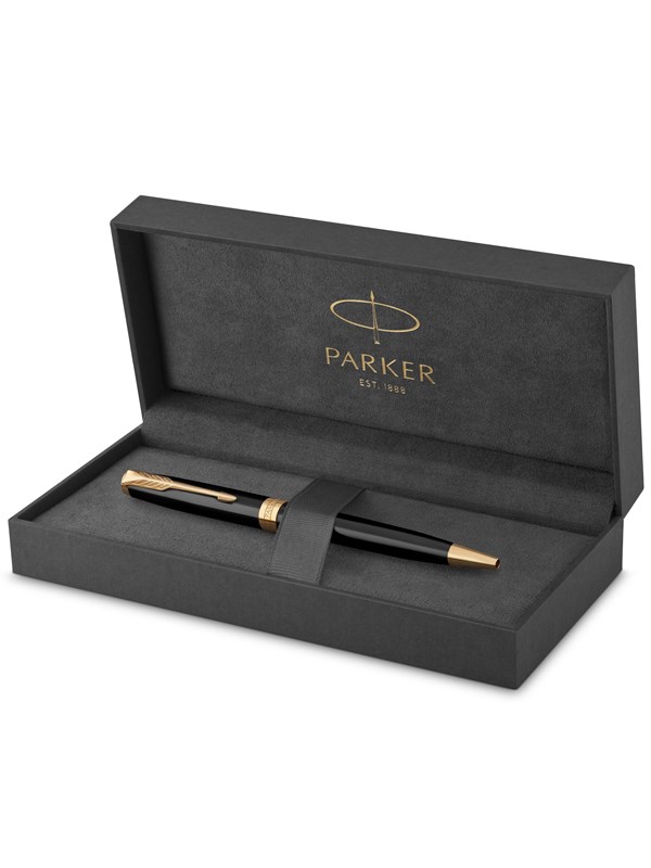 Parker Sonnet Ballpoint Pen | Black Lacquer with Gold Trim | Medium Point Black Ink | Gift Box