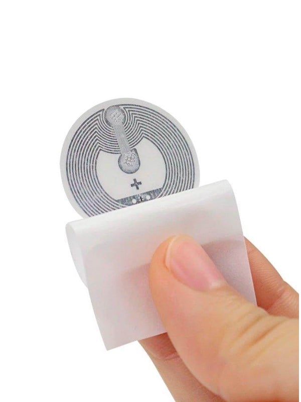 Light Solutions NFC - NTAG213-tunniste - täydellinen älykotia varten.