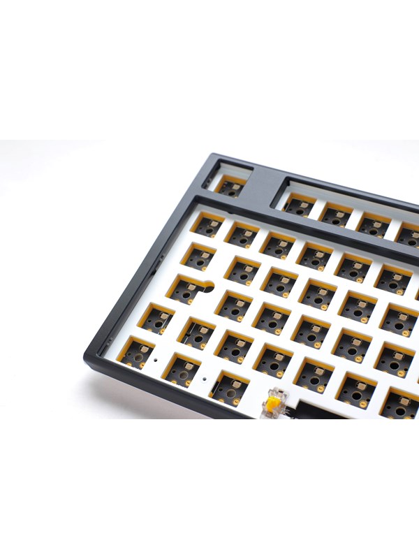 Ducky One 3 - Classic - Fullsize - RGB - ND - Barebone ISO (No Switches / Keycaps) - Pelinäppäimistö - Pohjoismainen - Harmaa