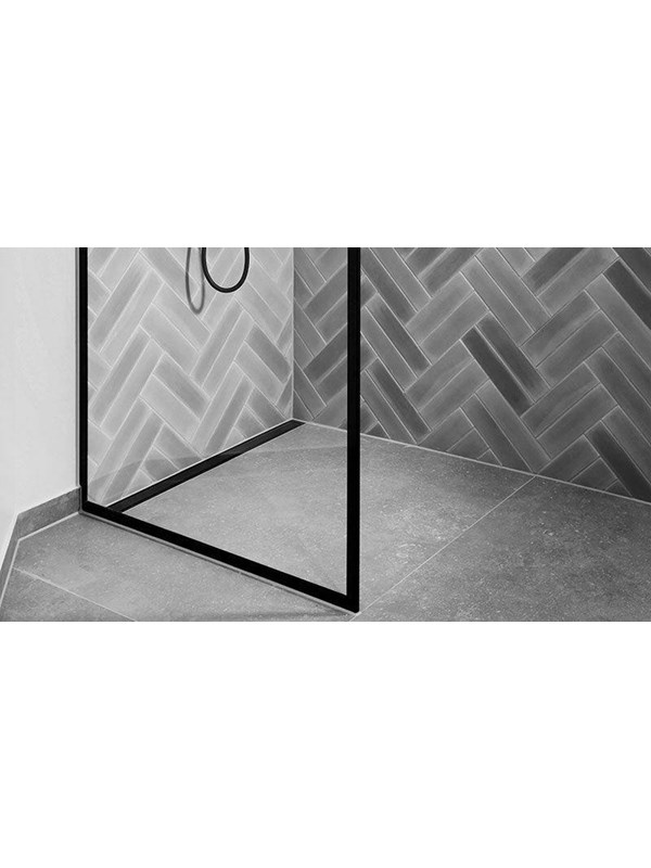 Unidrain GlassLine shower screen, Transparent with black frame, 800 mm