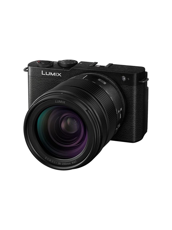 Panasonic Lumix S9 + 28-200mm F4-7