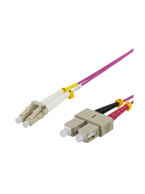 Deltaco LCSC-710 - network cable - 10 m - Pinkki - 10 meter
