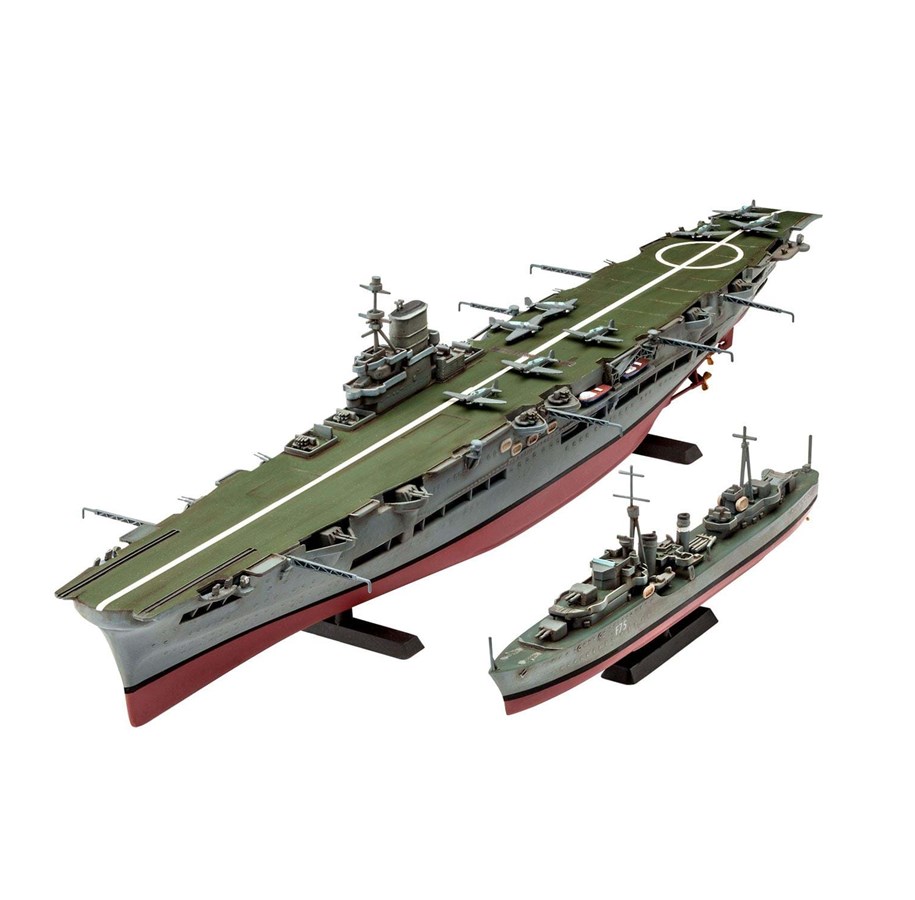 Pienoismallit - Revell HMS Ark Royal ja Tribal-luokan hävittäjä - 05149