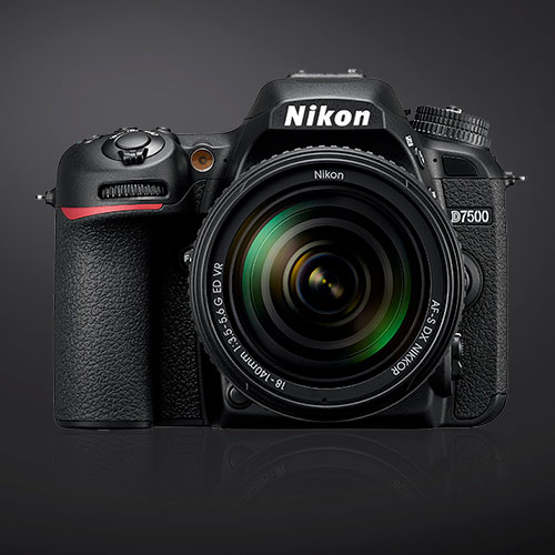 Nikon järjestelmäkamerat (DSLR)